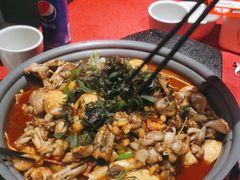 -龙巢盱眙龙虾·牛蛙·烧烤宵夜(八卦岭店)