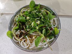 -小倪羊肉米线馆