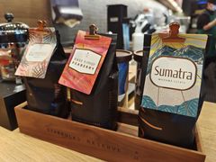 -星巴克臻选(济南万达店)