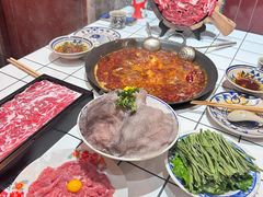 -旧街市鲜货老火锅(大光路店)