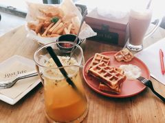 -邻与咖啡(鼎太风华店)