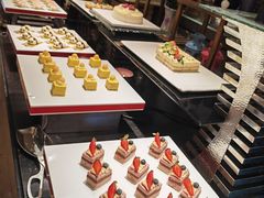 -城市名人酒店喝彩西餐厅(人民南路店)