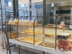 面包甜点陈列柜-面包新语(上地华联店)