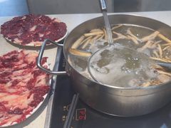 -黑山牛肉汤火锅(花城汇店)