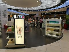 -班达拉奈克国际机场