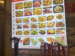 -江城燕子大排档(江汉路步行街店)