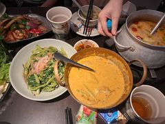 -大头虾越式风味餐厅(光明广场店)