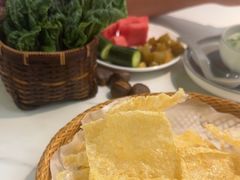 -洪氏嗨捞·广东猪肚鸡·椰子鸡火锅(西咸万象城店)