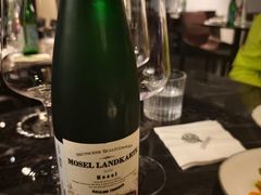 -LESCEDARS Brasserie Bistro香柏树