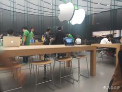 -Apple零售店(新街口店)