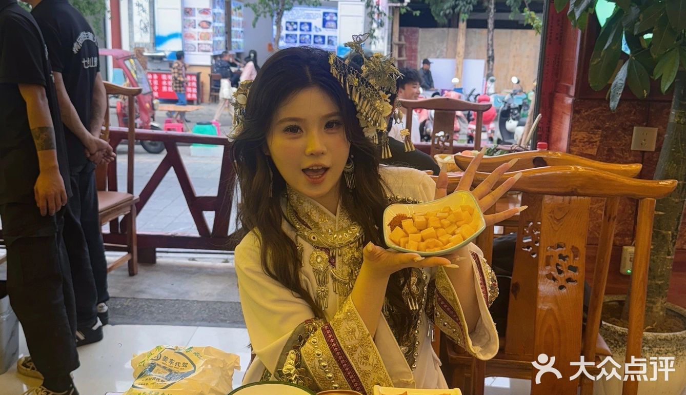 来趟古城吧，在夏天