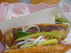 -Bánh Mì Huynh Hoa