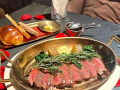 牛肋排-wann lounge 低温慢煮牛排·清吧