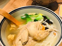 -刀小蛮半只鸡过桥米线(家乐福四元桥店)