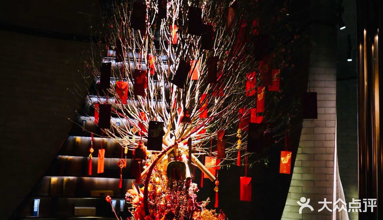 龙年除夕团圆饭选“宋”，忘记套餐坑人的套路，大写的开心和满足