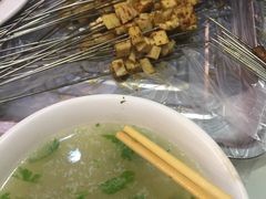 -清真磊磊烧烤老店(饮虎池街34号店)