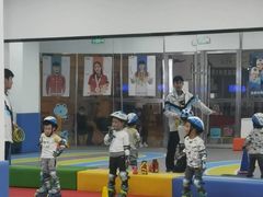 -米高蓝斯克国际轮滑中心(中铁建店)