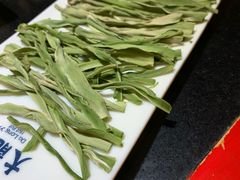 贡菜-大龙辣火锅·龙虾·烧烤(湖滨新天地店)
