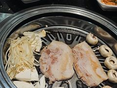 -青松馆韩国料理(香港中路佳世客店)