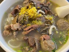 -潮镇老尾牛杂(环城西路店)
