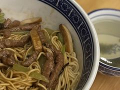 -沪西老弄堂面馆(定西路店)