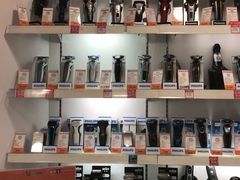 -百老汇(屯门市广场店)