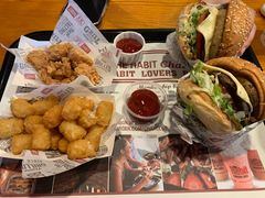 -The Habit Burger Grill 哈比特汉堡(复兴soho店)