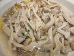 -湘阁里辣(沙井华润万家店)