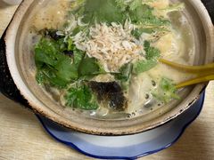 -小许三鲜砂锅馄饨店(家多乐烟酒店)