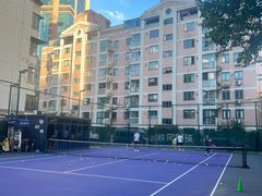 -快网网球俱乐部(长宁区金桥花园球场)