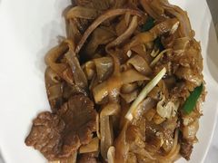 炒牛河-1128港式茶餐厅(嘉信广场店)