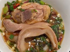 -尚尚仙·酸汤猪手·猪肚鸡火锅(华联万柳购物中心店)