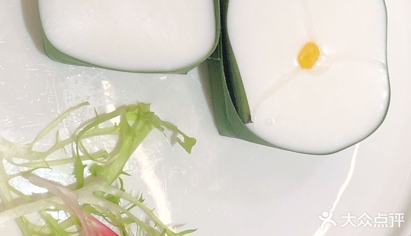 在武汉就能吃到正宗泰国美食，冬阴功汤太好喝惹！