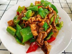 -明月食府(二区干二路店)