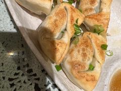 油煎馄饨-熠盛·本帮菜Bistro(永嘉路店)