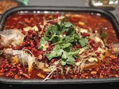 -密苏里·吖咪KTV火吧