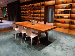 -蔚来中心(北京中关村店)