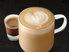 浓郁咖啡拿铁-星巴克(深圳福永国际会展中心店)