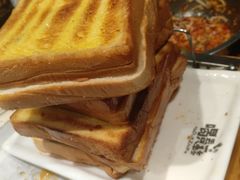 -喝丢一只鞋海鲜烧烤·海肠捞饭(文体街店)