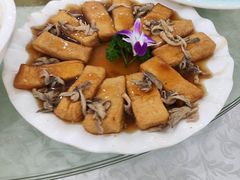 -盛地山庄