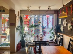 -红小姐咖啡馆(西津渡店)