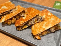 招牌辣味鲜虾馅饼-Bco豆库(新光天地店)
