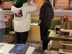 -海底捞火锅(漫乐城夜宵主题店)
