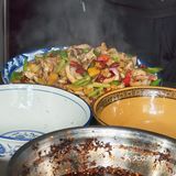 地道小碗辣炒面尝鲜