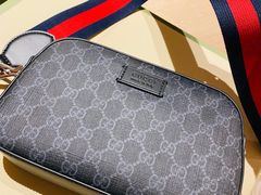 -Gucci(重庆IFS店)