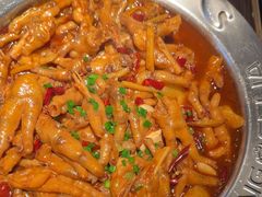 -胖哥俩肉蟹煲(上海悦荟广场店)