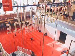 -蓬皮杜艺术中心