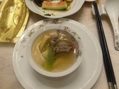 -山明水秀大饭店