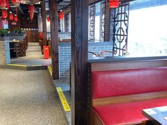 卡座-宽窄巷子火锅(周浦店)