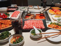 -海底捞火锅鲜切牛肉主题店(长寿路店)